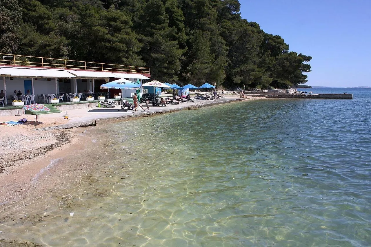 Apartments With A Parking Space Palit, Rab - 4970 0*, Palit