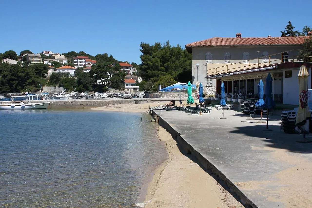 Apartments With A Parking Space Palit, Rab - 4970