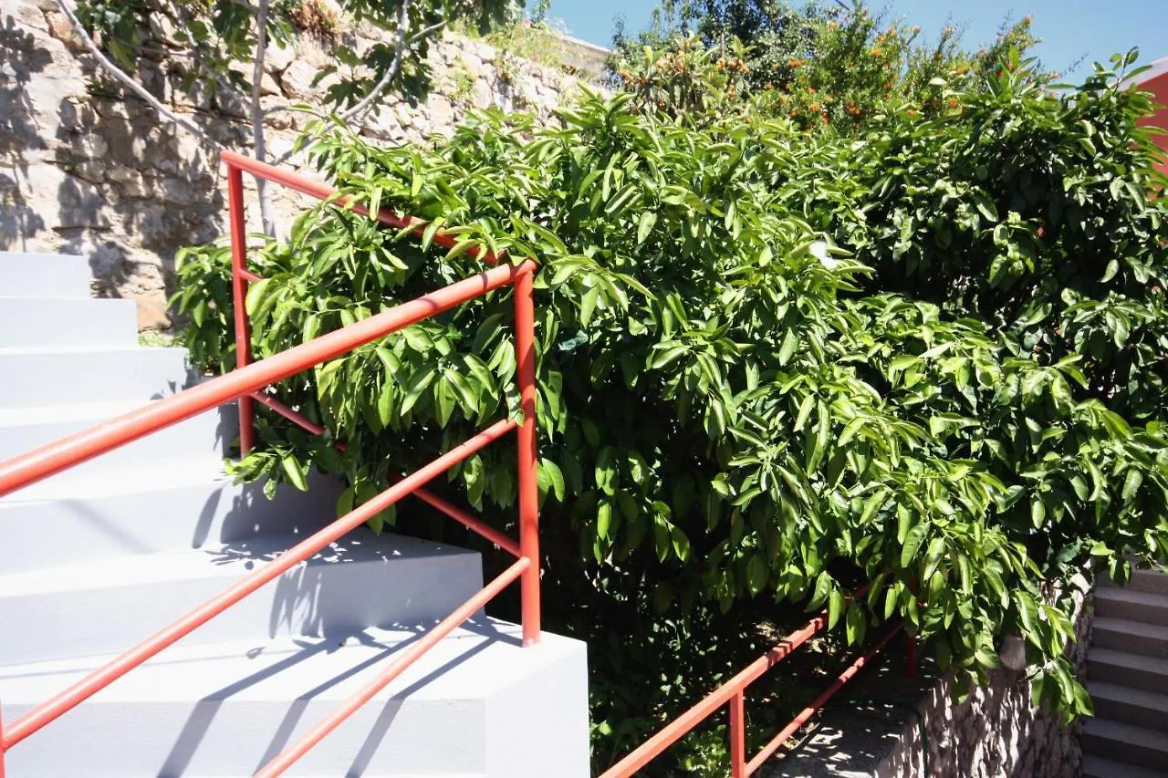 Apartments With A Parking Space Palit, Rab - 4970