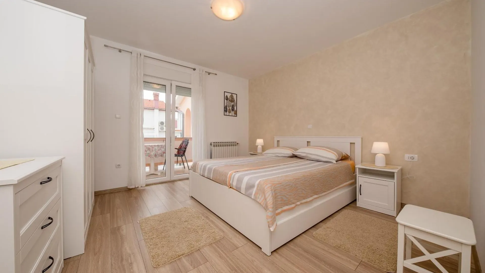 Apartments With A Parking Space Palit, Rab - 4970 Hırvatistan
